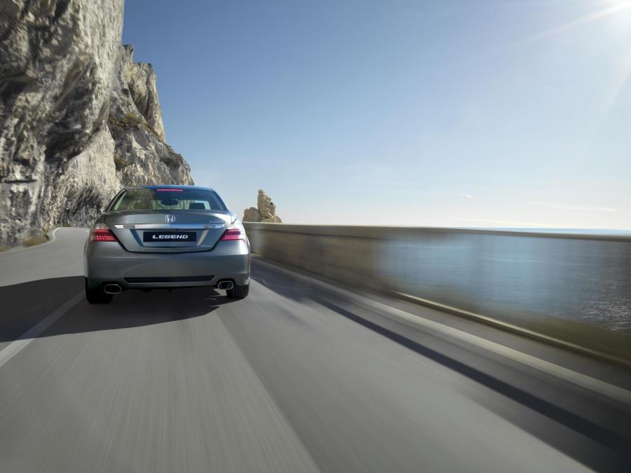  Honda Legend 2008 года  (фото 68 из 84)